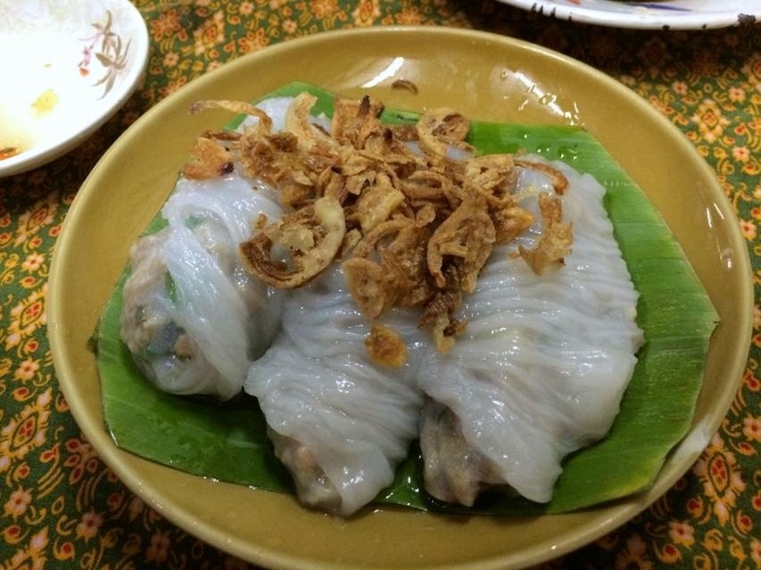#1 dish I had in all of Thailand - fresh spring rolls with pork and shallot